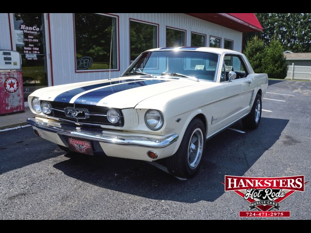 1965 White Ford Mustang --