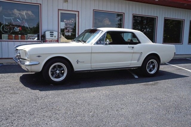 1965 White Ford Mustang --