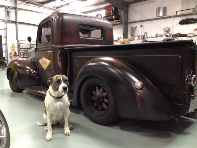 1991 White Ford F-150 Crew Cab Pickup
