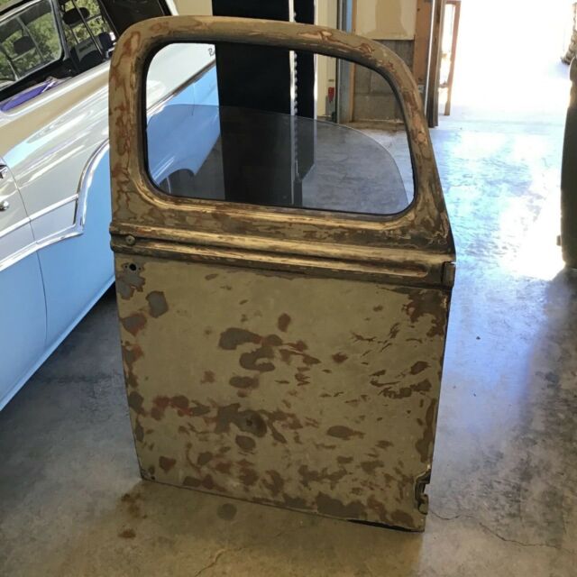 1941 Primer Ford F-100 Pickup