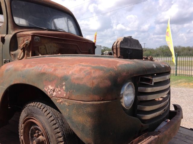 1948 Ford F-100