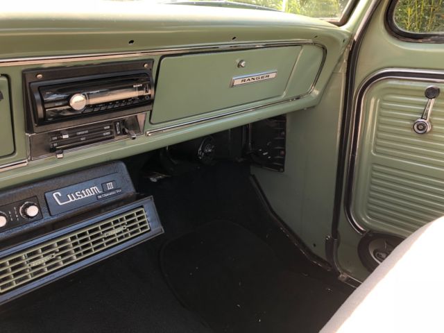 1968 Green Ford F-250