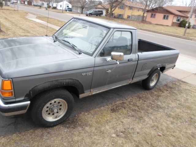 1985 Black Ford Ranger