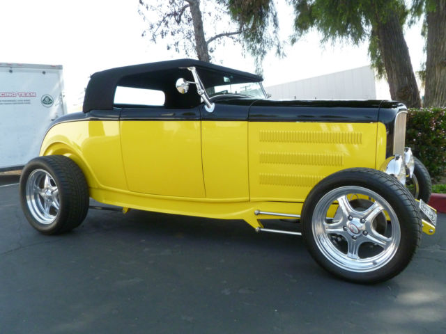 1932 Black/Yellow Ford Other Coupe