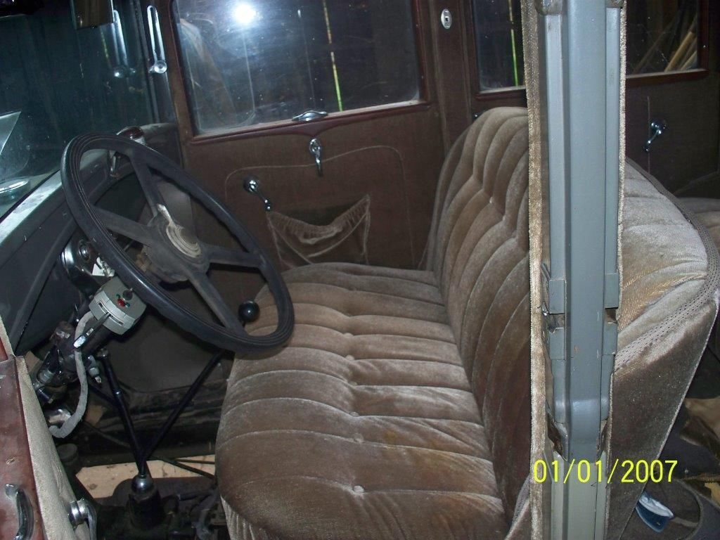 1930 Light and Dark olive green Ford Model A 4 door