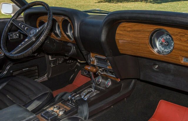 1970 White Ford Mustang Coupe
