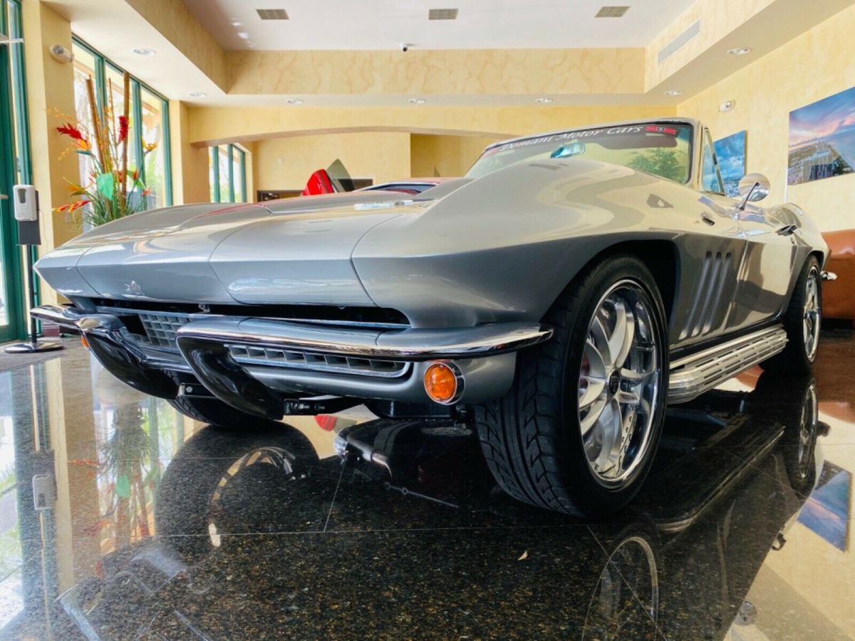 1966 PEARL SILVER Chevrolet Corvette Convertible