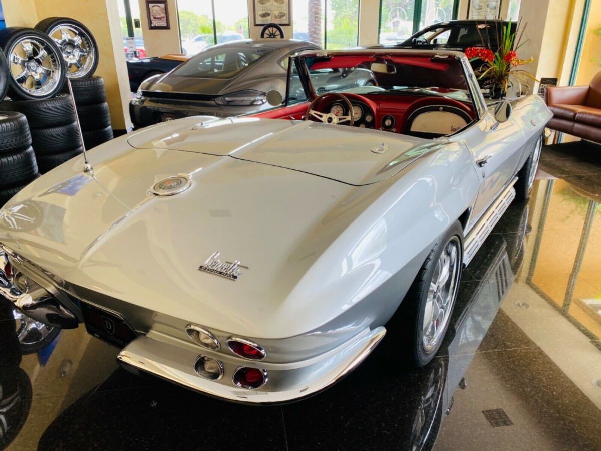1966 PEARL SILVER Chevrolet Corvette Convertible