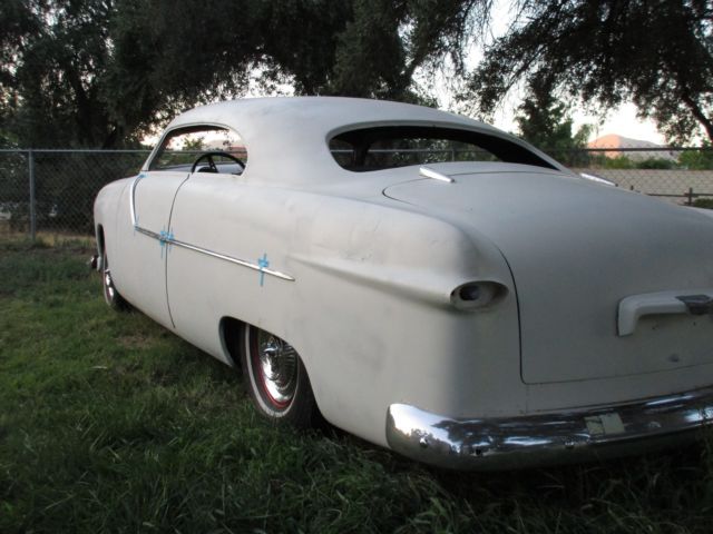 1950 White Ford 2dr Sedan