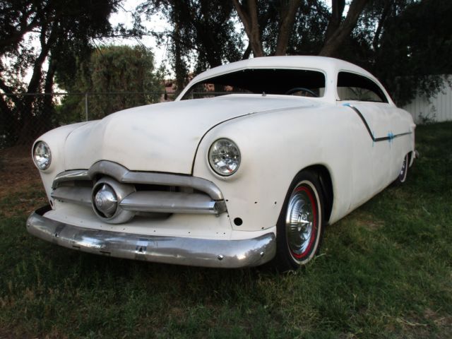 1950 White Ford 2dr Sedan