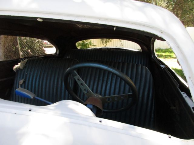 1950 White Ford 2dr Sedan