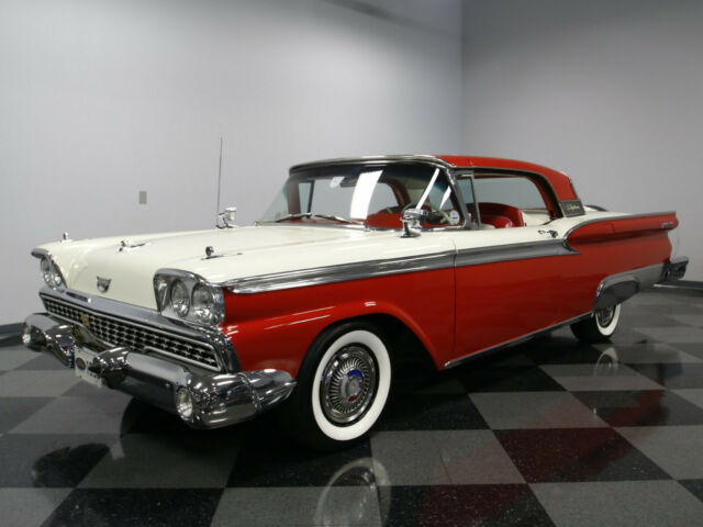 1959 Ford Skyliner Convertible