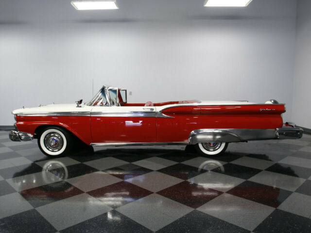 1959 Ford Skyliner Convertible