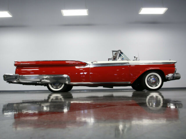 1959 Ford Skyliner Convertible