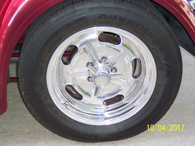 1930 Rose red metalic Ford Model A Street Rod 2 Door Sedan