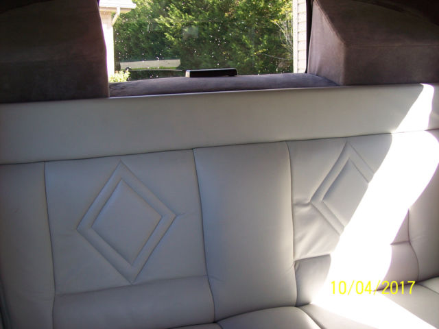 1930 Rose red metalic Ford Model A Street Rod 2 Door Sedan