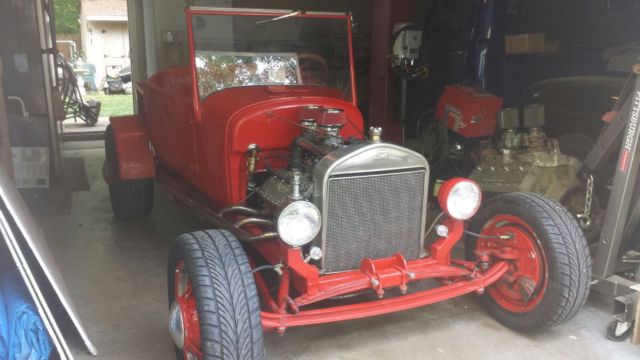 1927 red Ford Model T