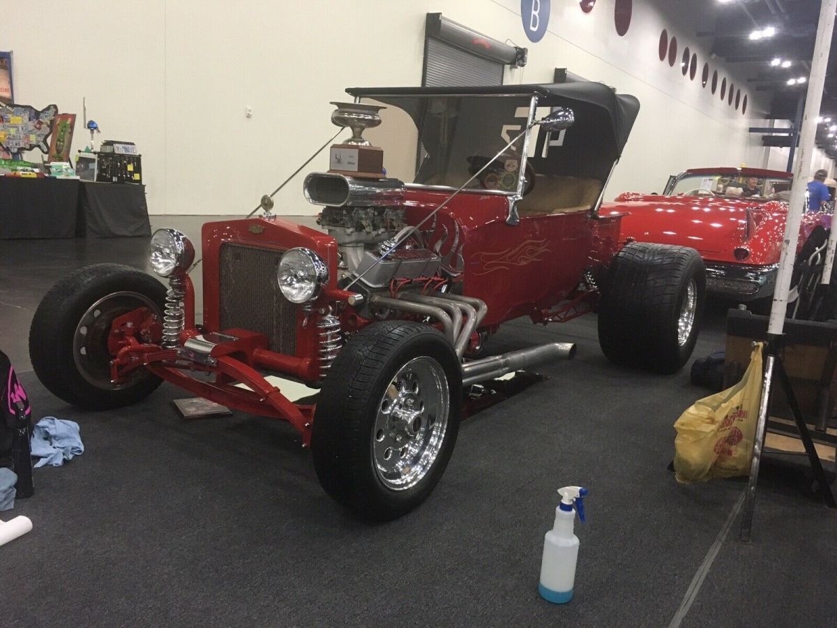 1923 Red Ford Model T Convertible
