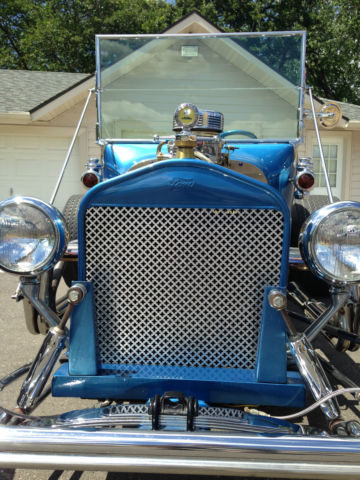 1923 Blue Ford Model T