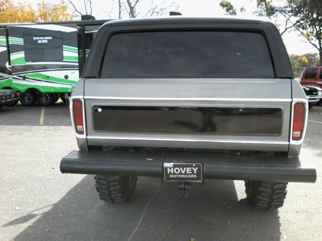 1978 Black Ford Bronco Wagon