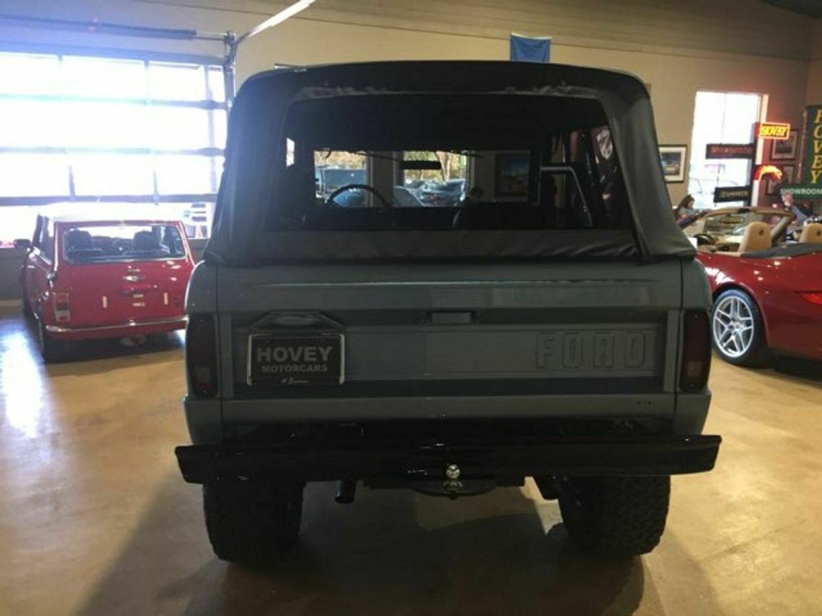 1974 Blue Ford Bronco SUV