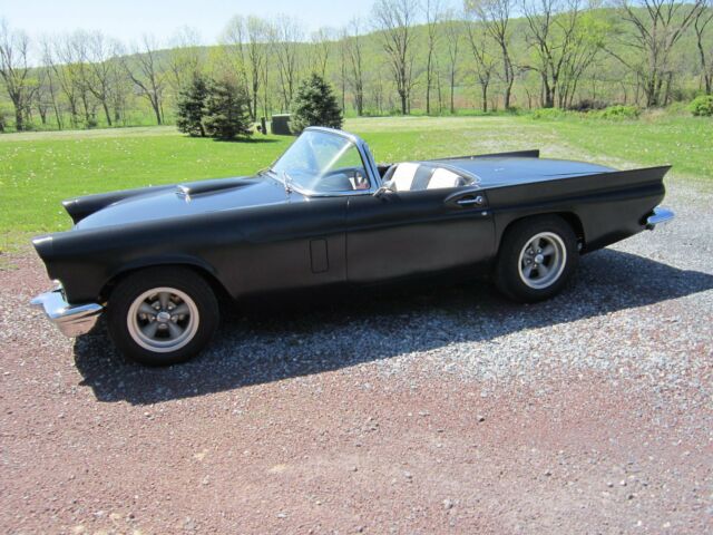 1957 Ford Thunderbird Convertible