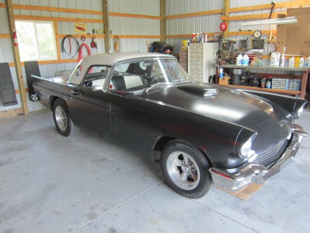 1957 Ford Thunderbird Convertible