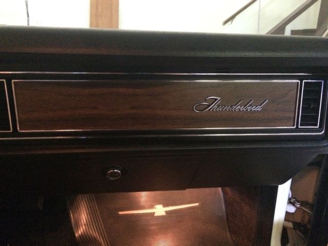 1973 Ford Thunderbird