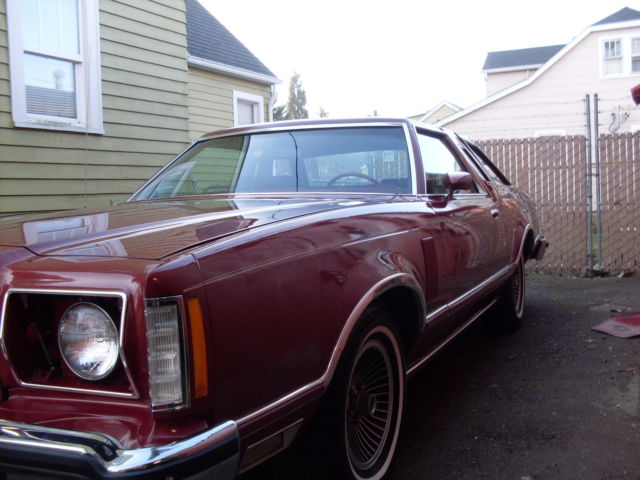 1978 Burgundy Ford Thunderbird Coupe