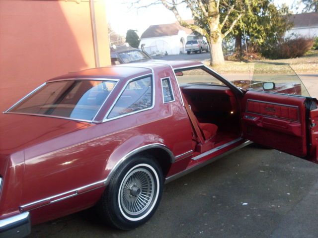 1978 Burgundy Ford Thunderbird Coupe