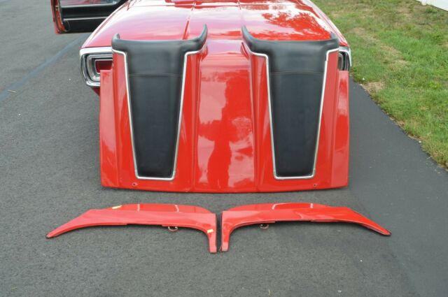 1964 RED Ford Thunderbird Coupe