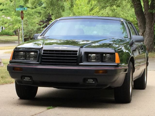 1985 Black Ford Thunderbird Coupe