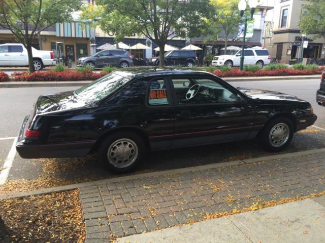1985 Black Ford Thunderbird Coupe