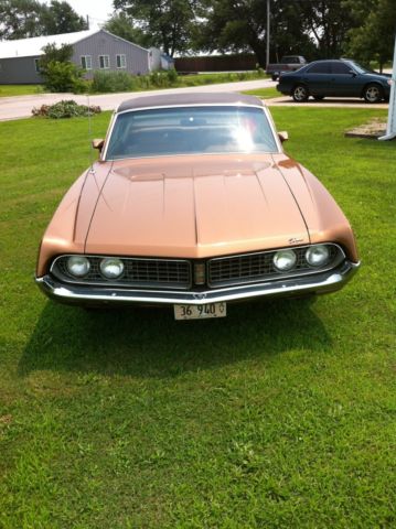 1971 cinnamon Ford Torino Coupe