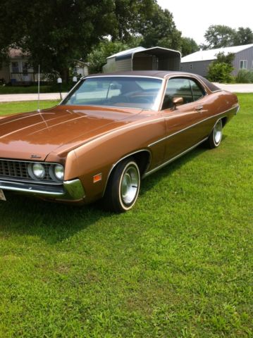 1971 cinnamon Ford Torino Coupe