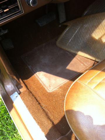 1971 cinnamon Ford Torino Coupe