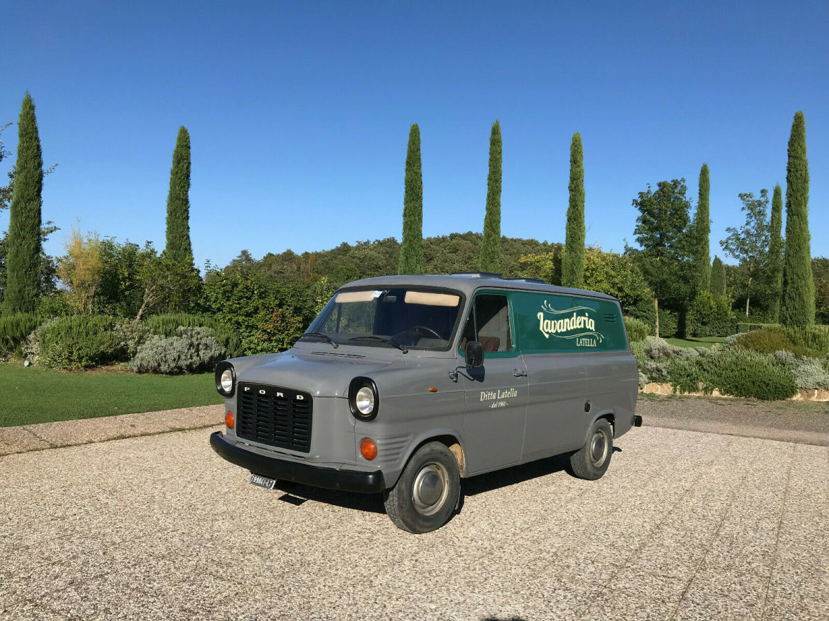 1977 Ford Transit Connect