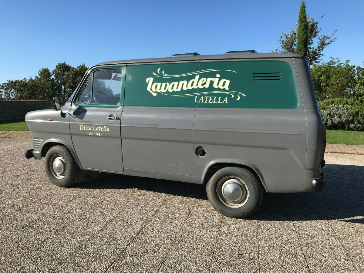 1977 Ford Transit Connect