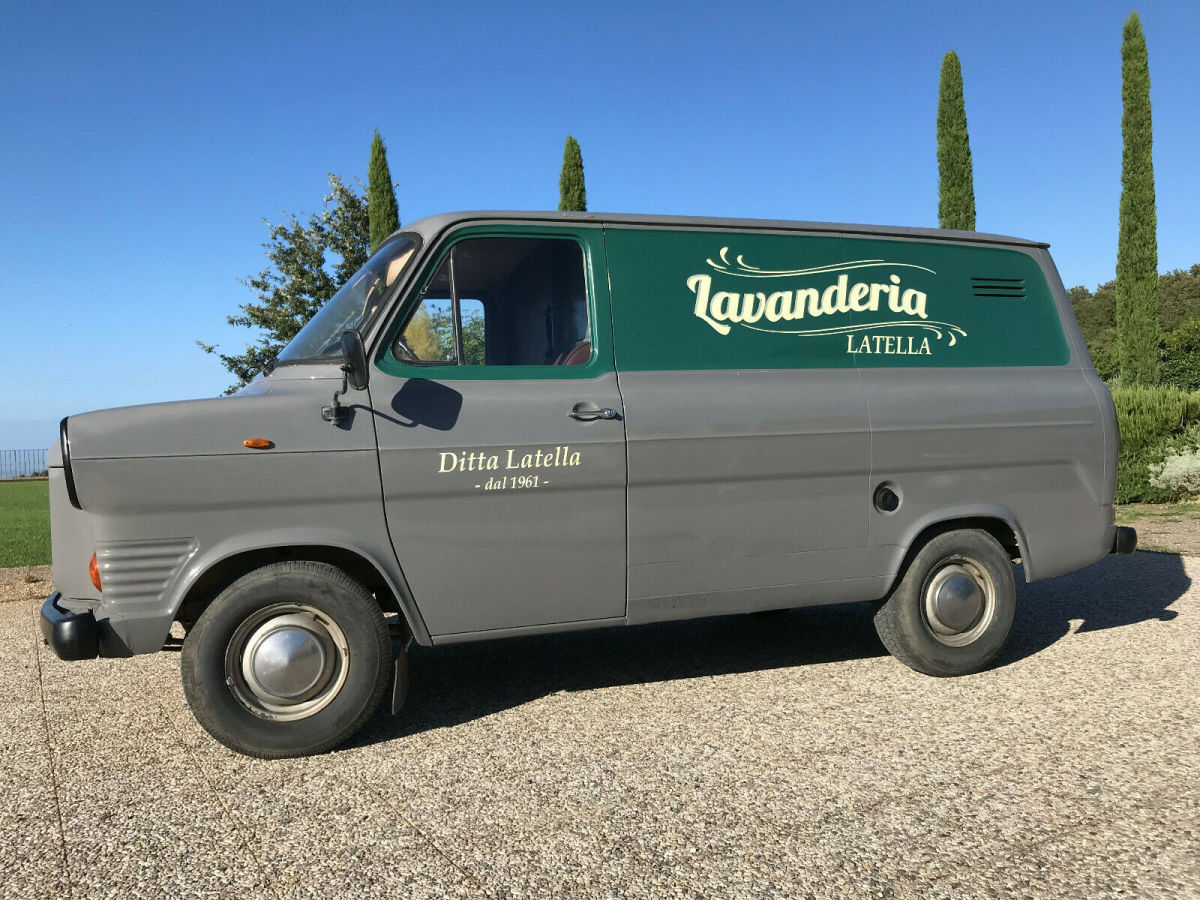 1977 Ford Transit Connect