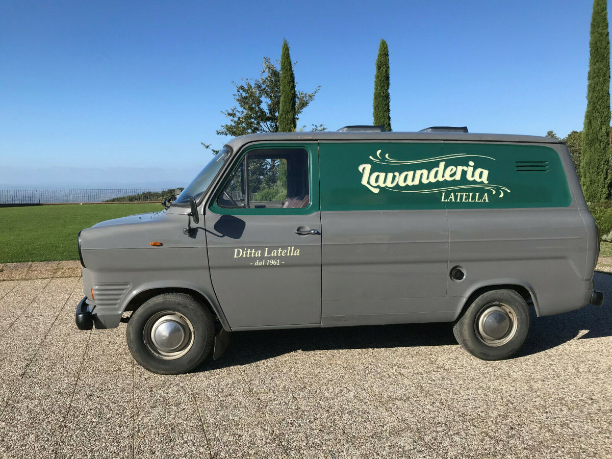 1977 Ford Transit Connect