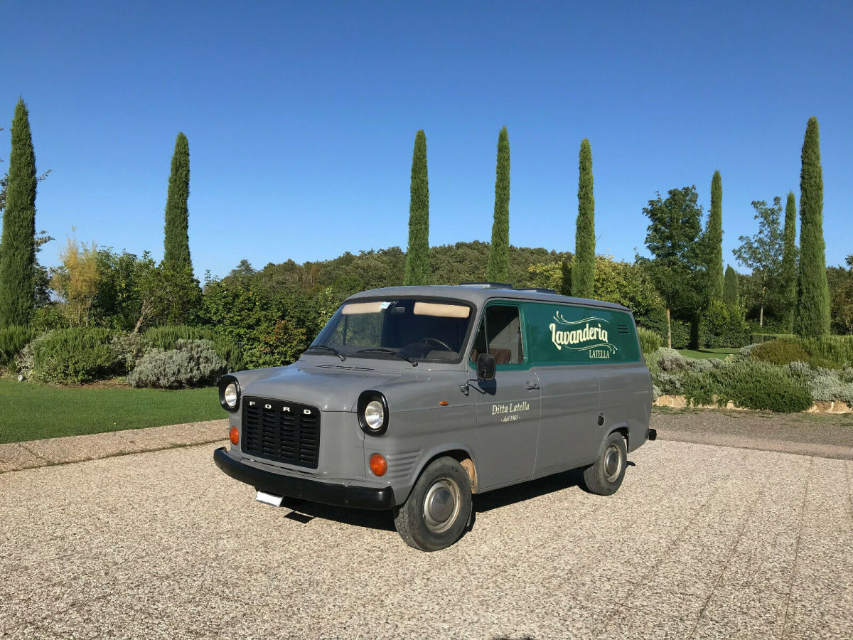 1977 Ford Transit Connect