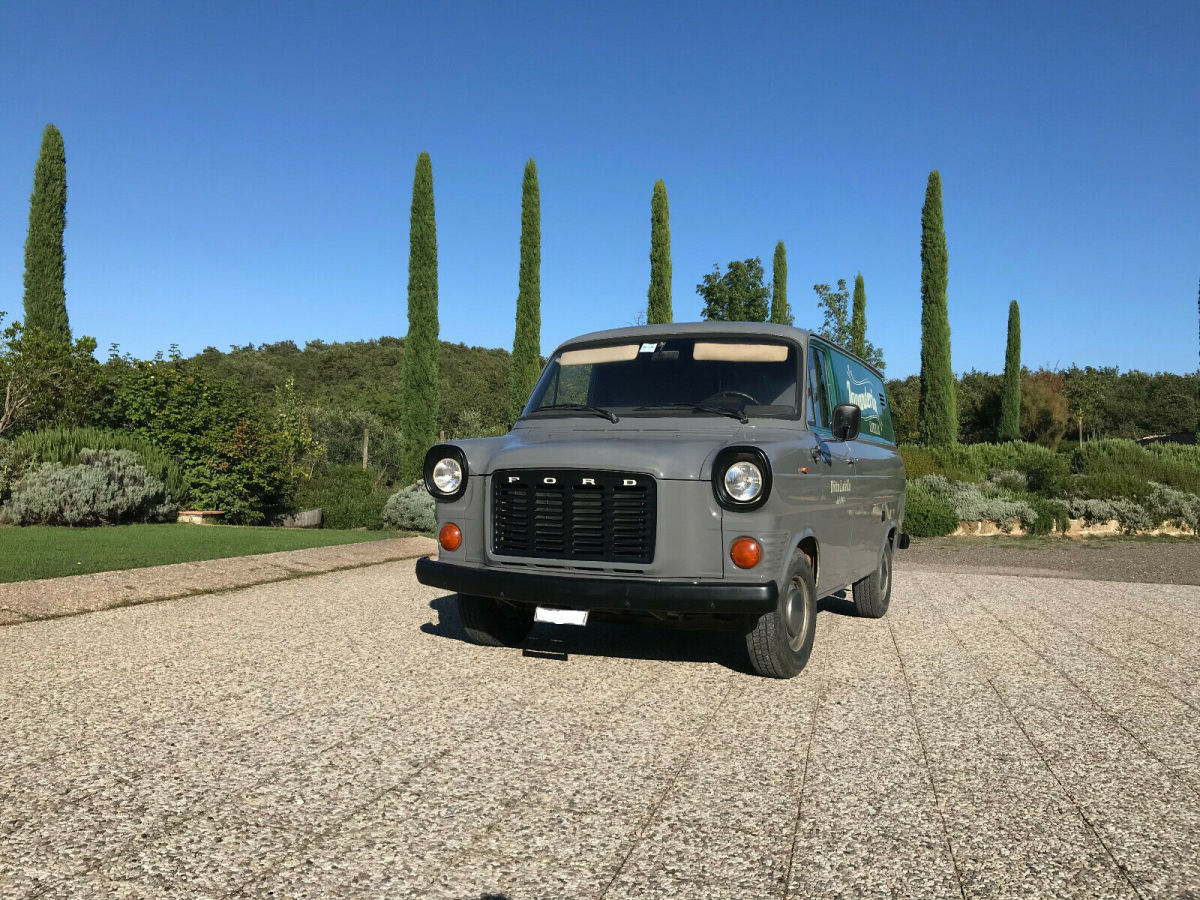 1977 Ford Transit Connect