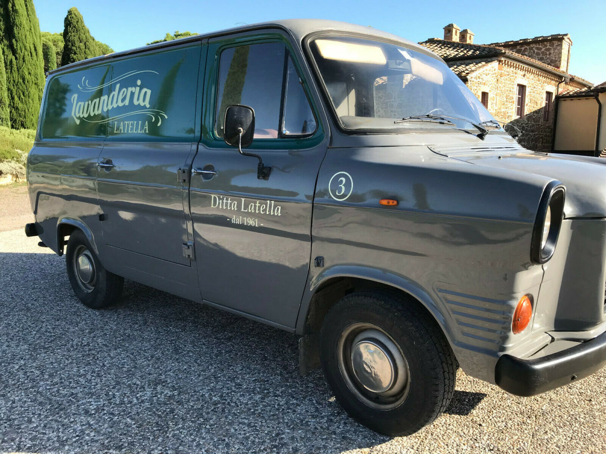 1977 Ford Transit Connect