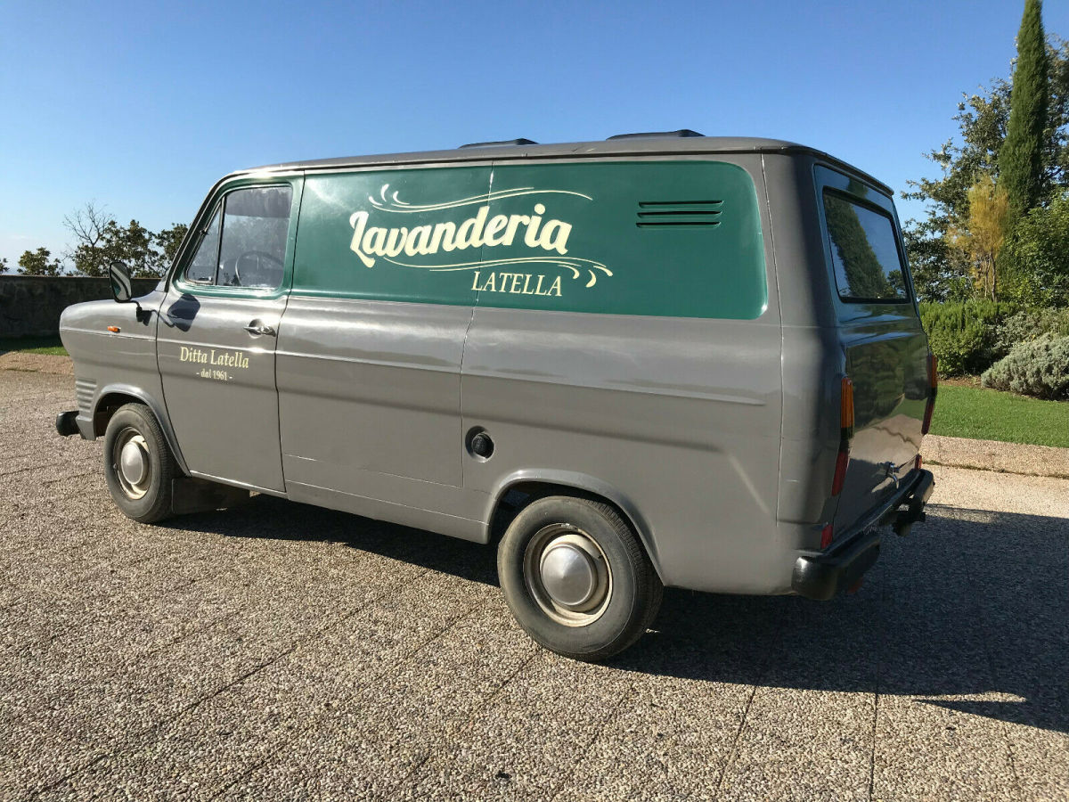 1977 Ford Transit Connect