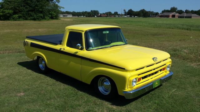 1961 Yellow Ford F-100