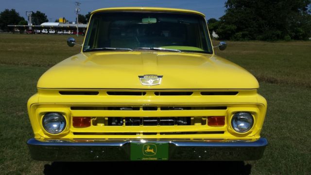 1961 Yellow Ford F-100