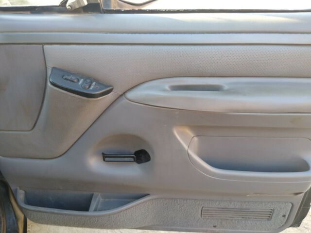 1994 Green Ford F-250 Extended Cab Pickup