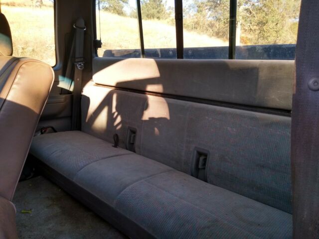 1994 Green Ford F-250 Extended Cab Pickup