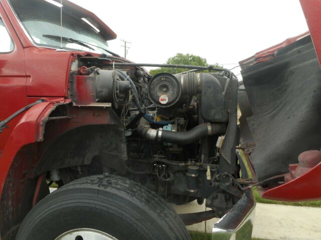 1989 Red Ford F800 Standard Cab Pickup