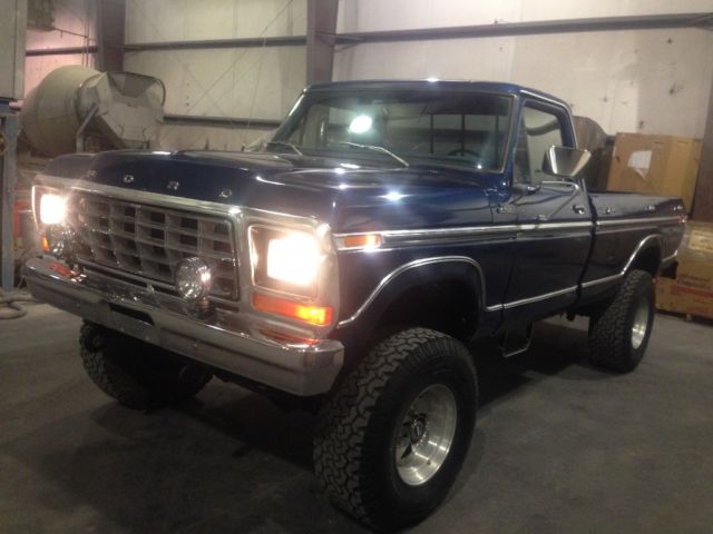 1978 Blue Ford F-250 Ranger , Reg cab and bed